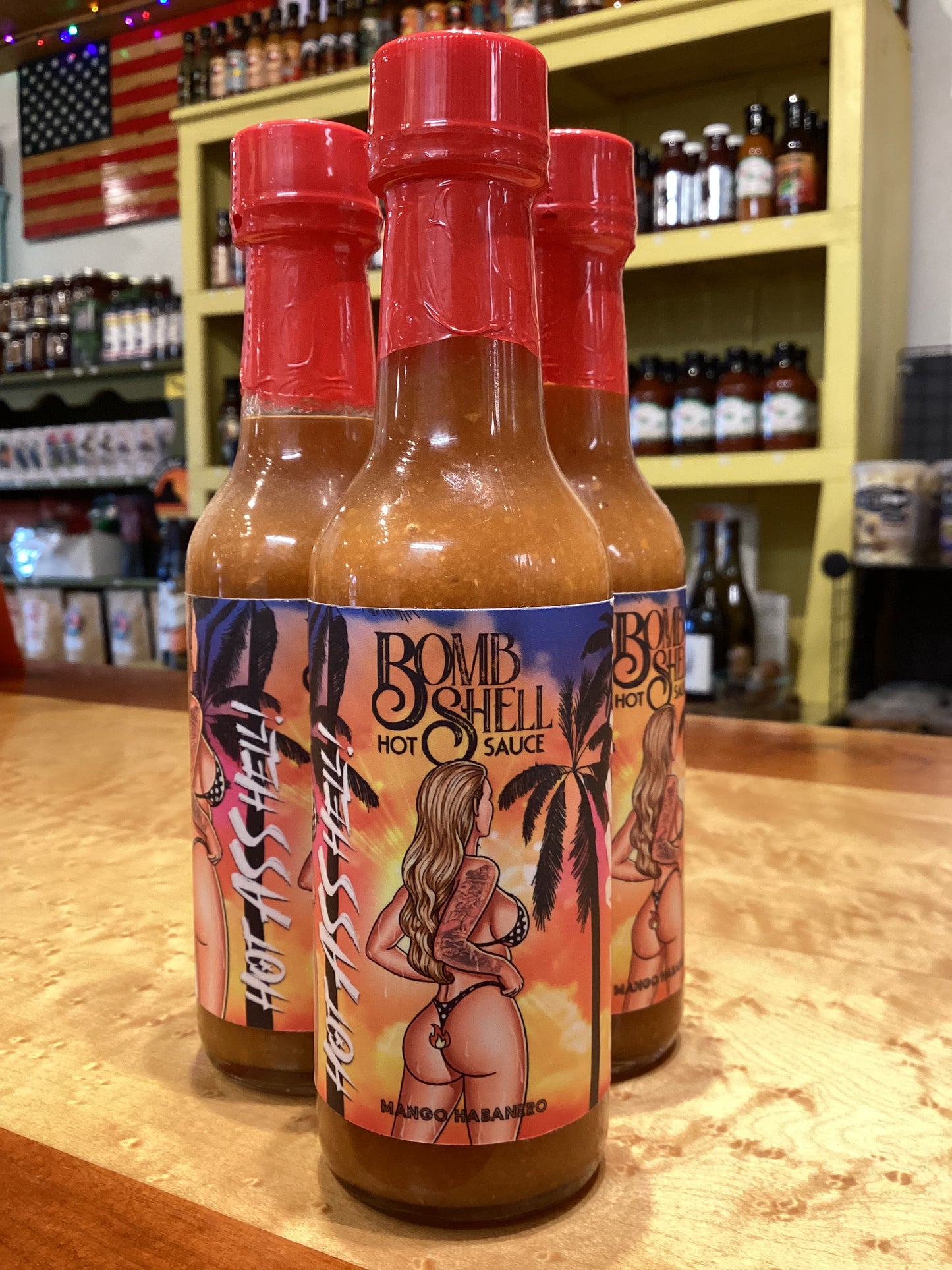 BOMBSHELL Hot Sauce Mango Habanero 5oz.