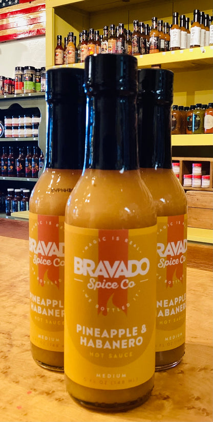 BRAVADO SPICE CO. Pineapple & Habanero Hot Sauce 5oz
